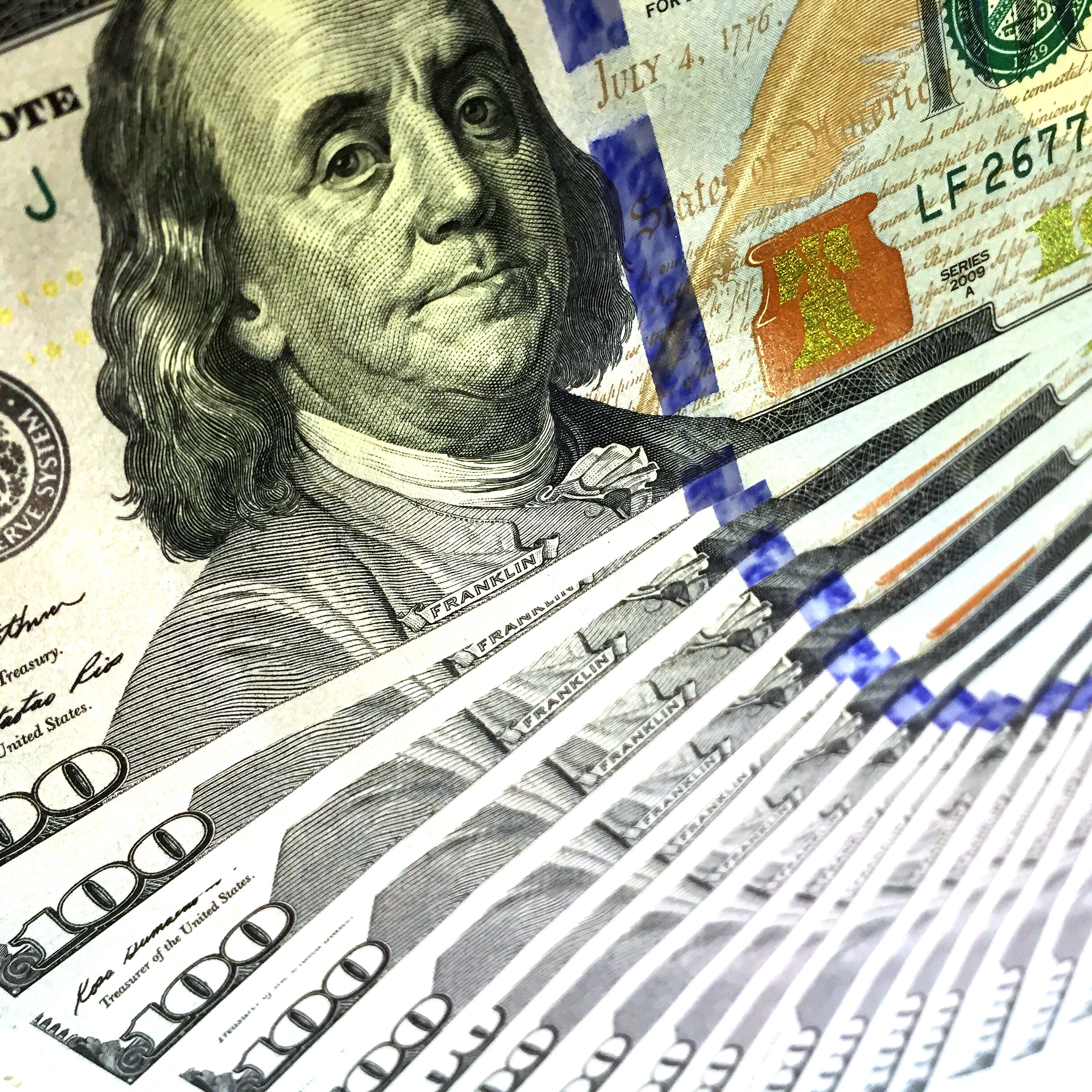 Comparing the cost of Wealthy Affiliate vs Authority Hacker in 2026