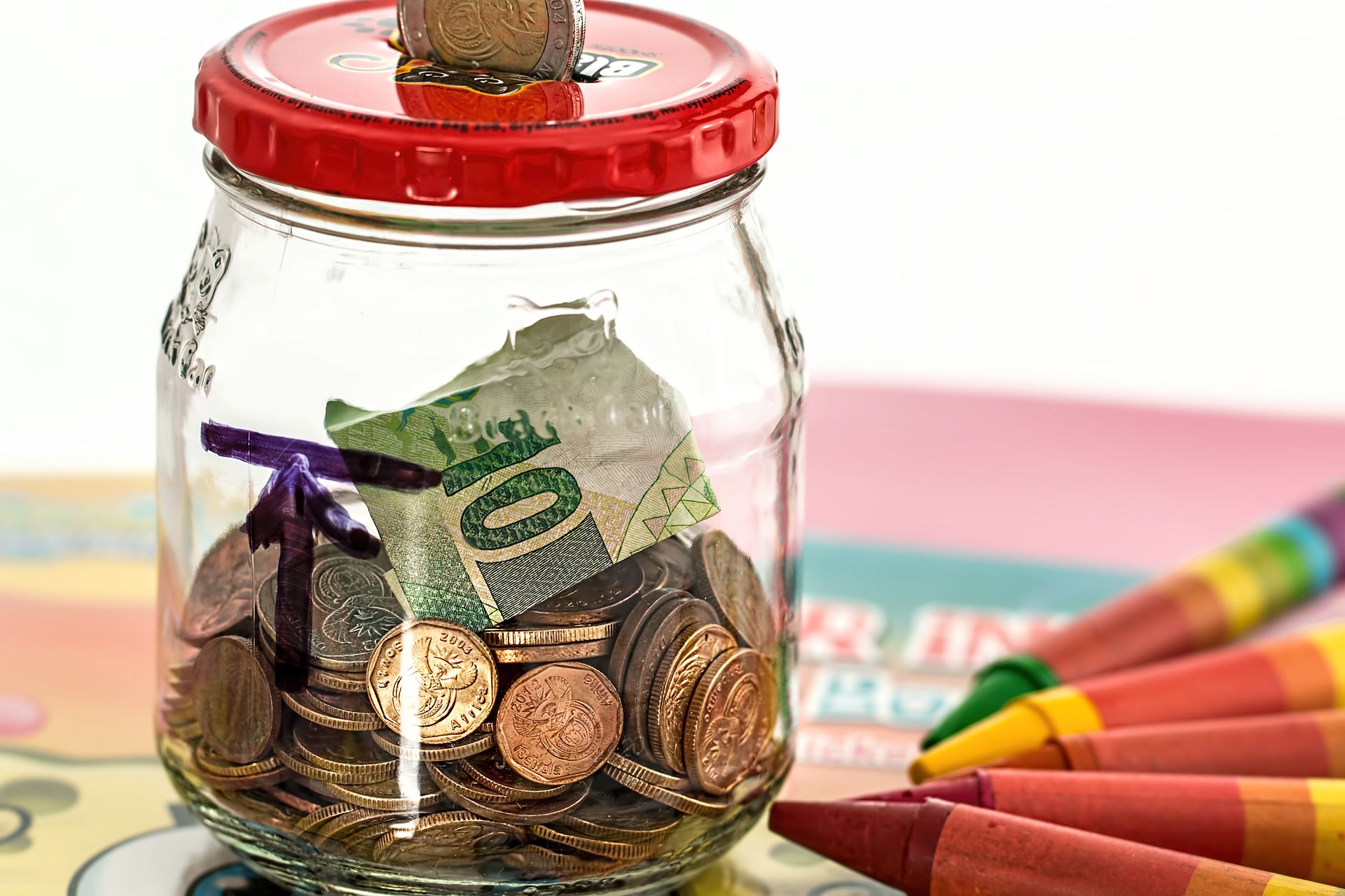 Piggy bank — comparing the real long-term cost of Bluehost vs Wealthy Affiliate